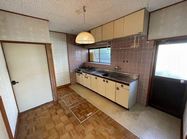 detached 愛媛県伊予郡砥部町原町 地図を見る
