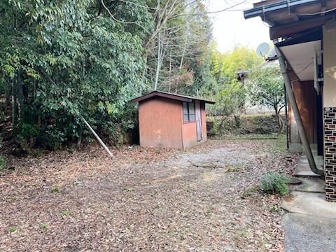 detached 福岡県鞍手郡小竹町大字赤地 地図を見る