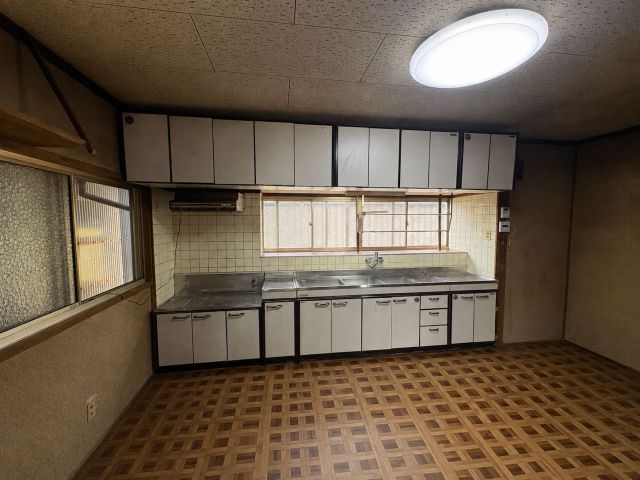 detached 福岡県朝倉郡筑前町依井 地図を見る