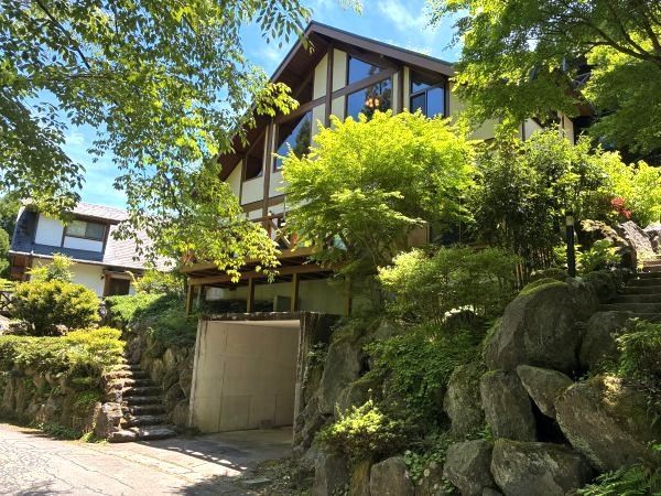 detached 熊本県阿蘇郡南小国町大字満願寺 地図を見る