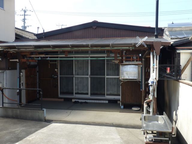 detached 福岡県鞍手郡鞍手町大字中山 地図を見る