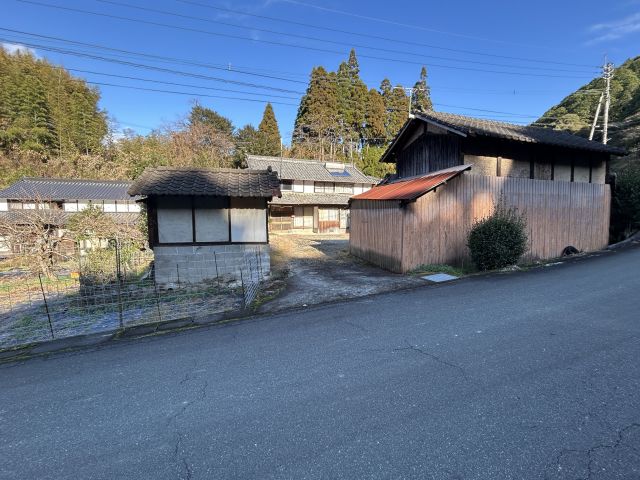 detached 福岡県八女市黒木町土窪 地図を見る