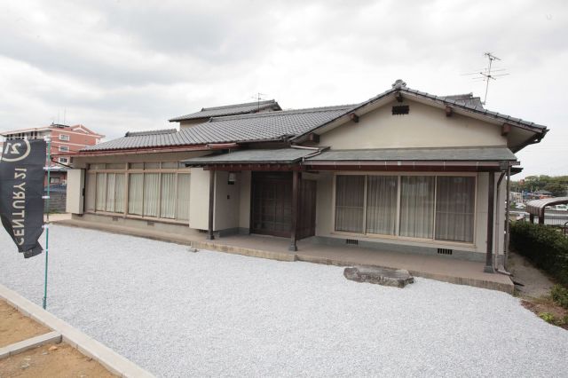 detached 福岡県直方市大字頓野