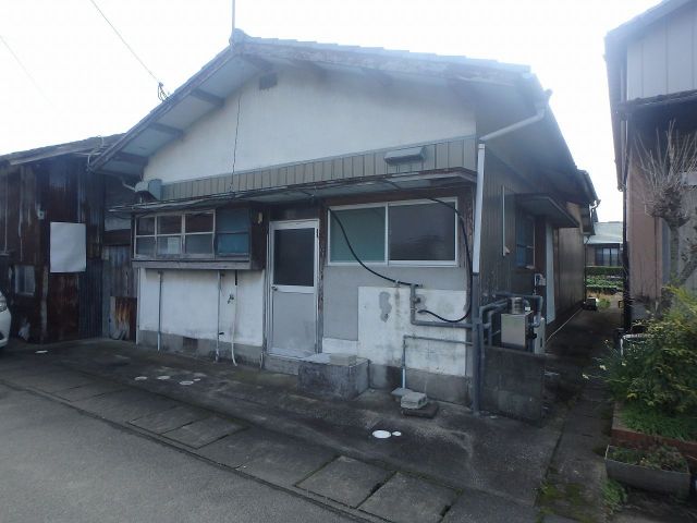 detached 福岡県三井郡大刀洗町大字守部 地図を見る