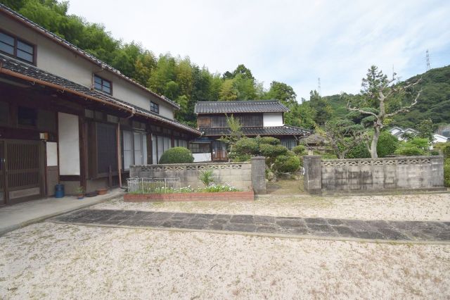 detached 福岡県宮若市四郎丸 地図を見る