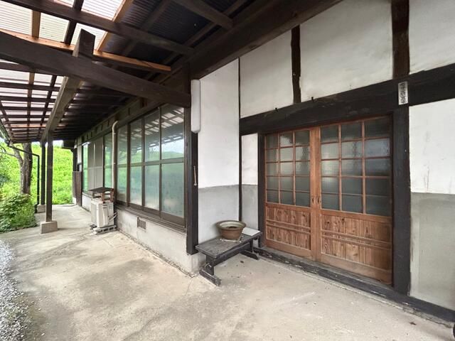 detached 福岡県直方市大字下新入 地図を見る