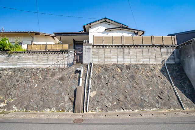 detached 福岡県遠賀郡岡垣町東松原３丁目 地図を見る