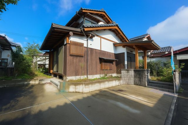 detached 福岡県朝倉郡筑前町東小田 地図を見る