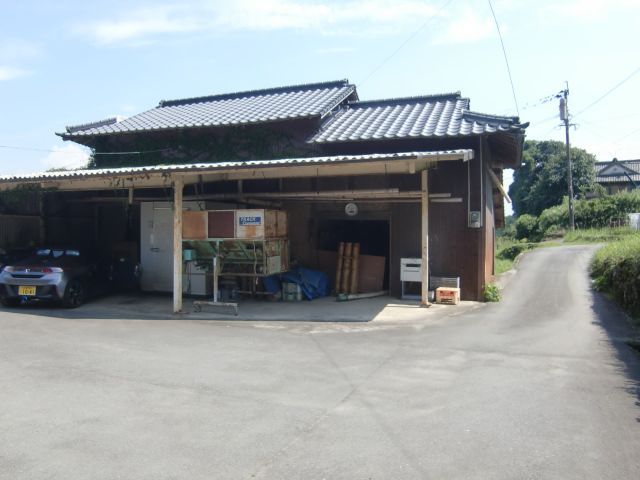 detached 福岡県宮若市黒丸 地図を見る