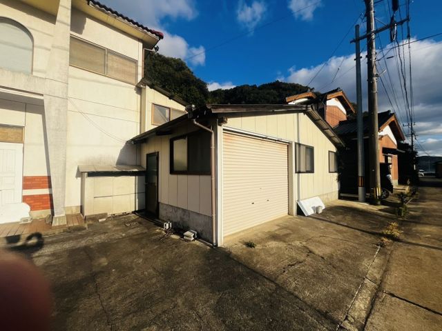 佐賀県唐津市の一戸建て | 350万円 | 6DK | 402.28m² | Akiyama house finder