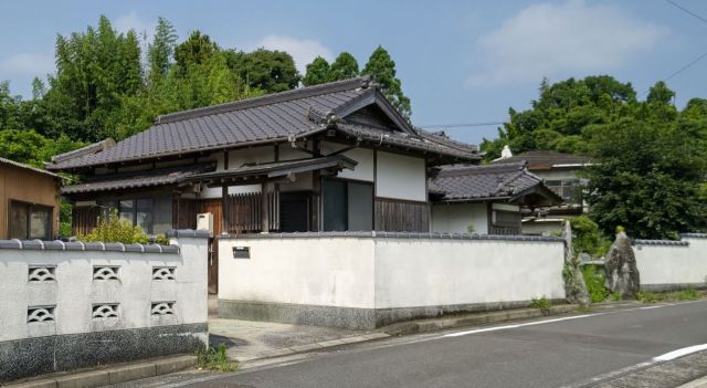 detached 福岡県鞍手郡鞍手町大字新延 地図を見る