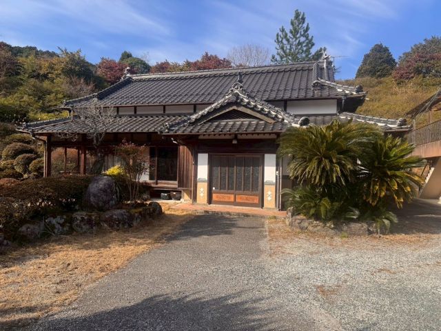 福岡県田川郡添田町の一戸建て | 2480万円 | 5DK | 3935.18m² | Akiyama house finder