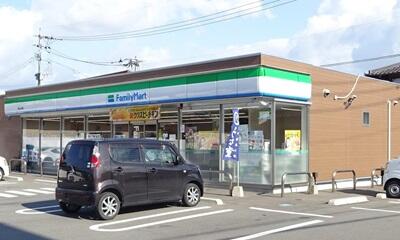 ファミリーマート基山小倉店 (478m)