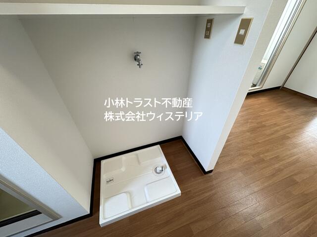 収納／洗濯機置き場
