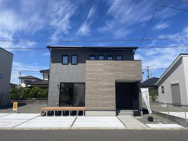 detached 佐賀県神埼郡吉野ヶ里町豆田 地図を見る