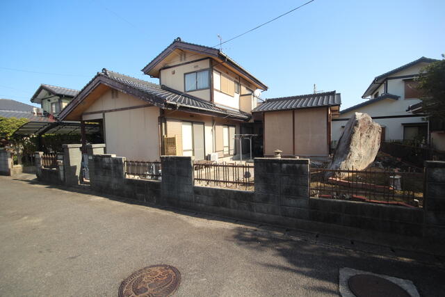 佐賀県佐賀市の一戸建て | 1600万円 | 5LDK | 265.03m² | Akiyama house finder
