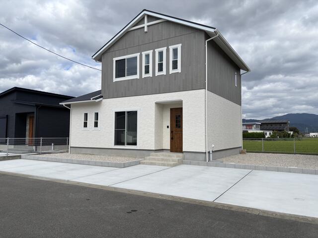 detached 佐賀県三養基郡上峰町大字坊所字上坊所 地図を見る