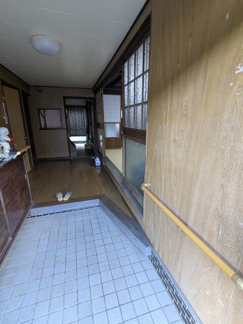 玄関／撮影日2025-11-28