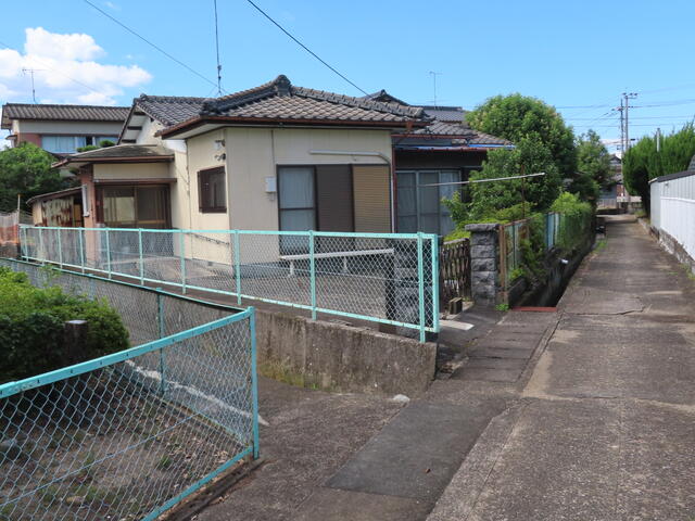 detached 佐賀県鹿島市大字納富分 地図を見る
