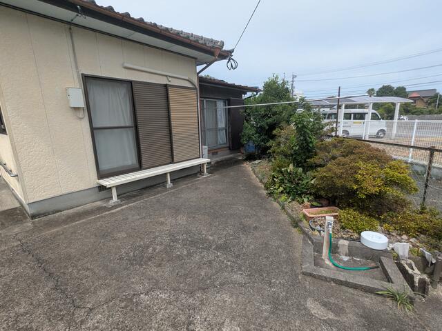 detached 佐賀県鹿島市大字納富分 地図を見る
