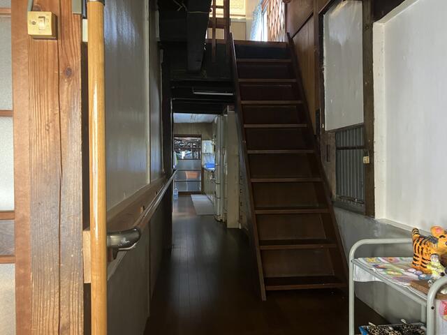 detached 佐賀県唐津市鎮西町名護屋 地図を見る