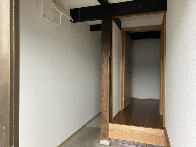 detached 佐賀県唐津市鎮西町名護屋 地図を見る