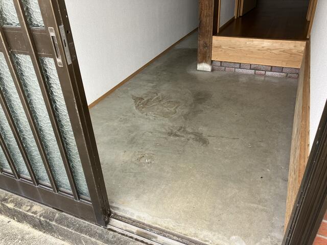 detached 佐賀県唐津市鎮西町名護屋 地図を見る