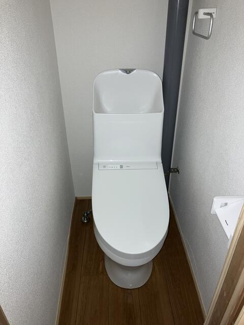 detached 佐賀県唐津市鎮西町名護屋 地図を見る