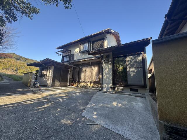 house for sale in Karatsu, Saga | ¥6,000,000 | 8DK | Akiyama house fi…