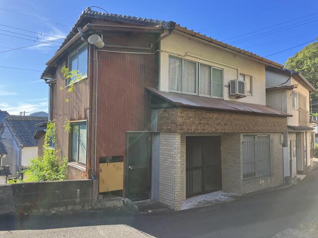 detached 佐賀県唐津市呼子町呼子 地図を見る