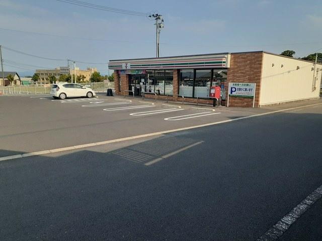 セブンイレブン島原城見町店 (975m)