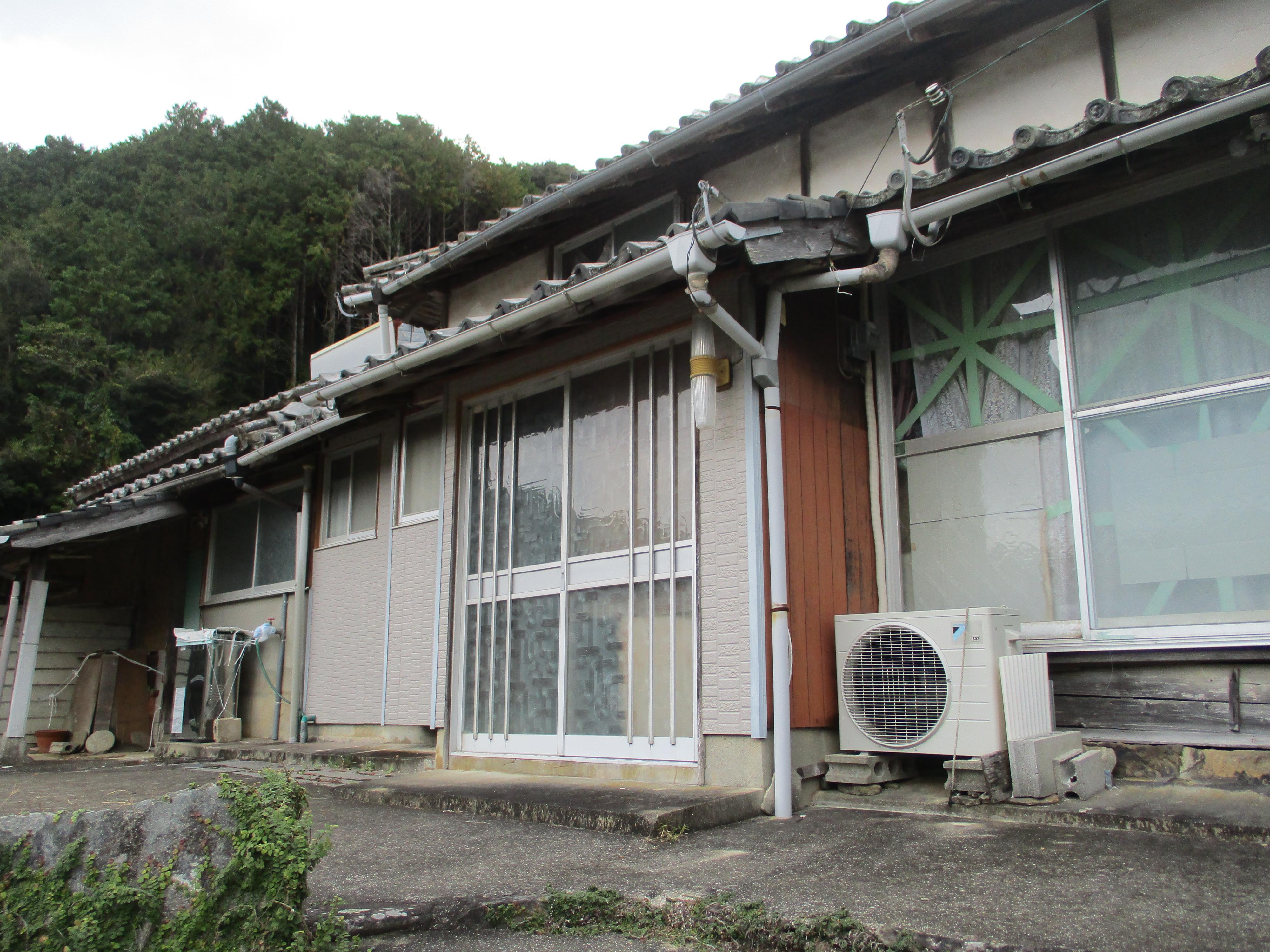 detached 長崎県西海市大瀬戸町多以良内郷 地図を見る