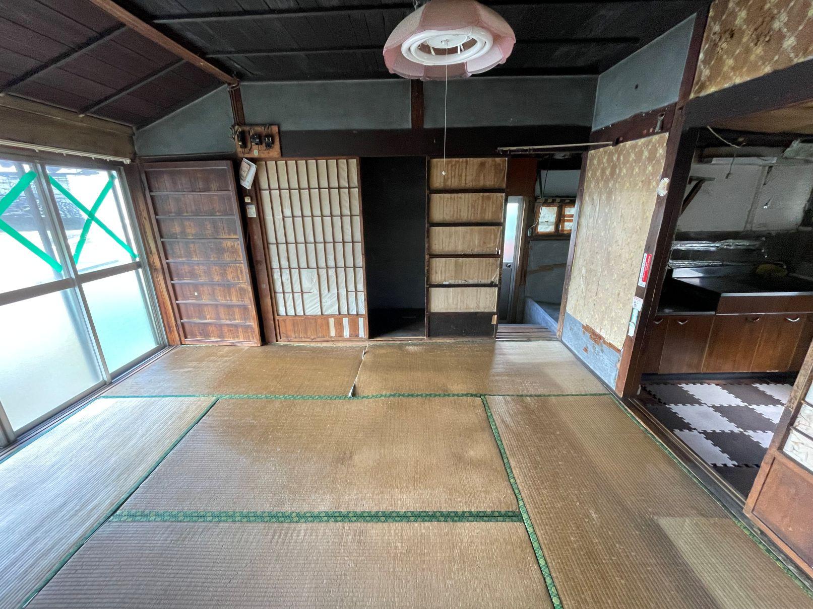 detached 長崎県諫早市多良見町化屋 地図を見る