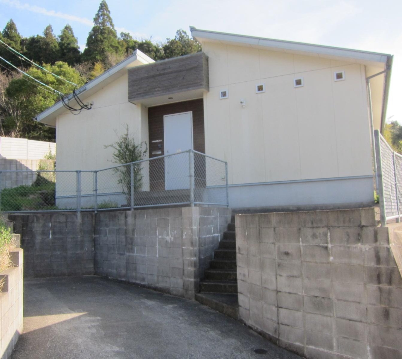detached 長崎県北松浦郡佐々町栗林免 地図を見る