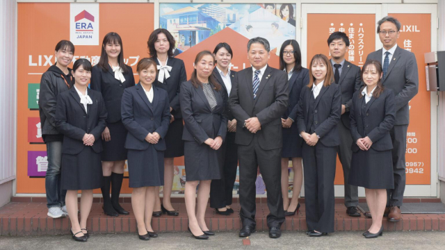 情報提供会社