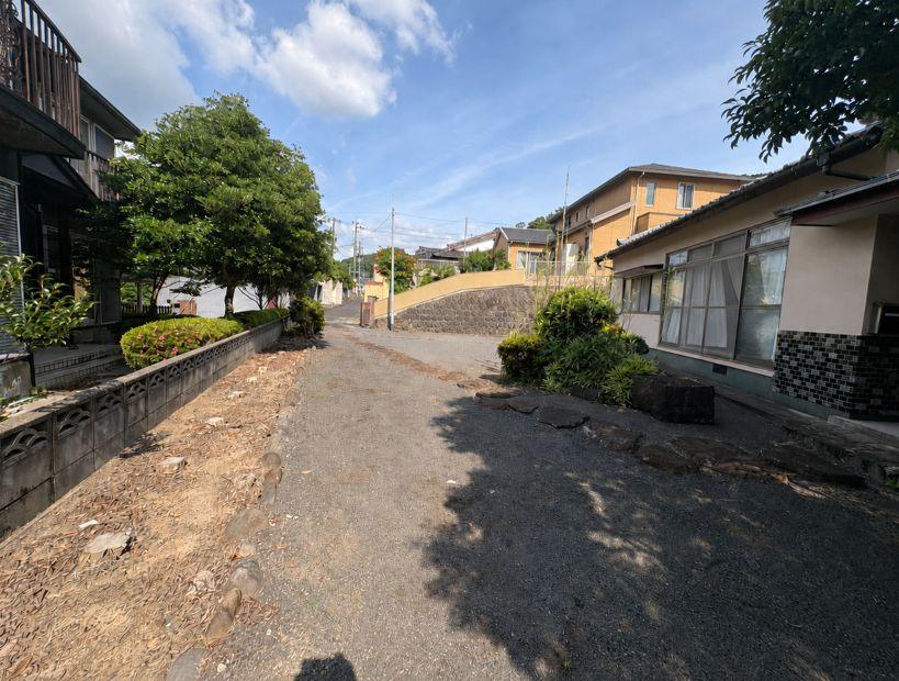 detached 長崎県北松浦郡佐々町小浦免 地図を見る