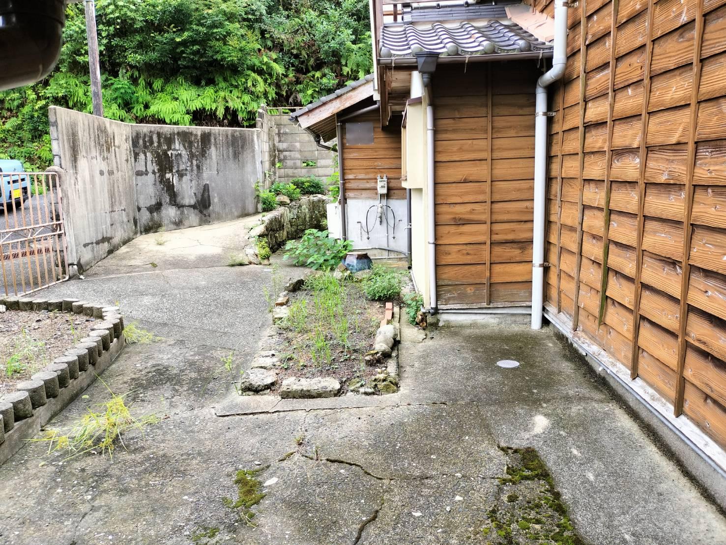 detached 長崎県北松浦郡佐々町鴨川免 地図を見る
