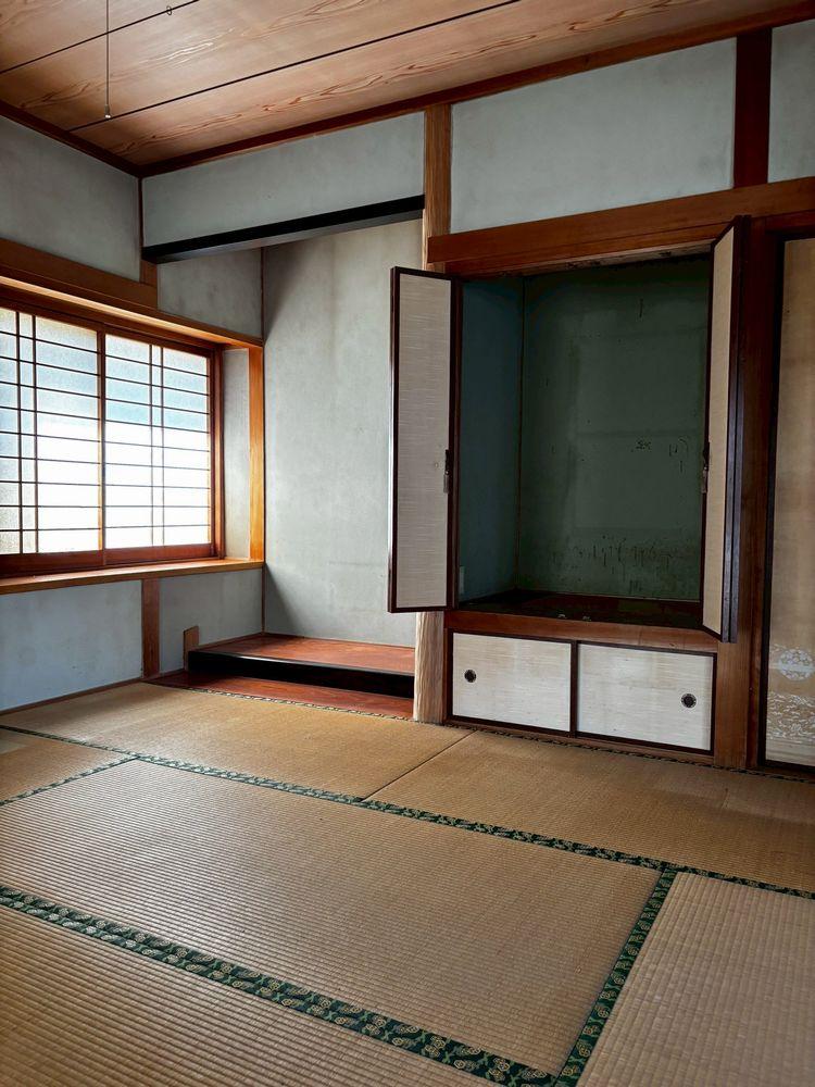 townhouse 長崎県佐世保市小島町 地図を見る