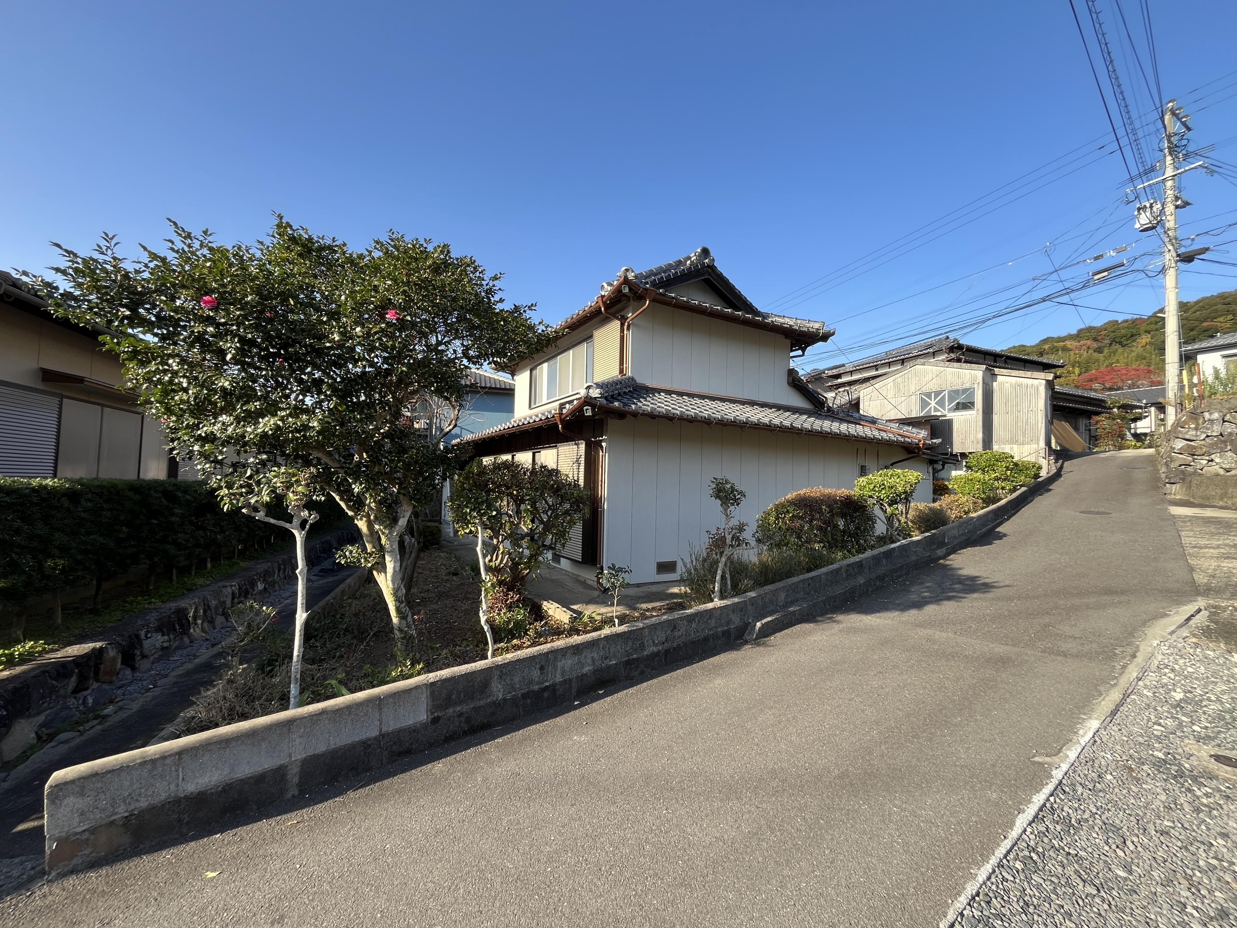 長崎県諫早市の一戸建て | 800万円 | 6DK | 463.6m² | Akiyama house finder
