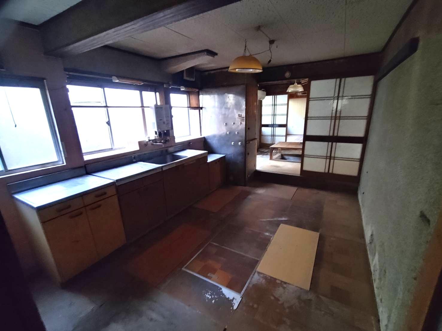 detached 長崎県佐世保市上原町 地図を見る
