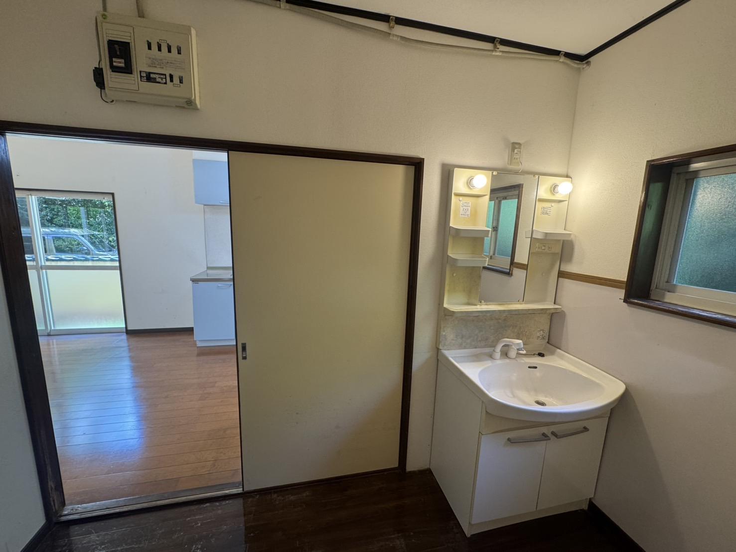 detached 長崎県西海市西彼町小迎郷 地図を見る