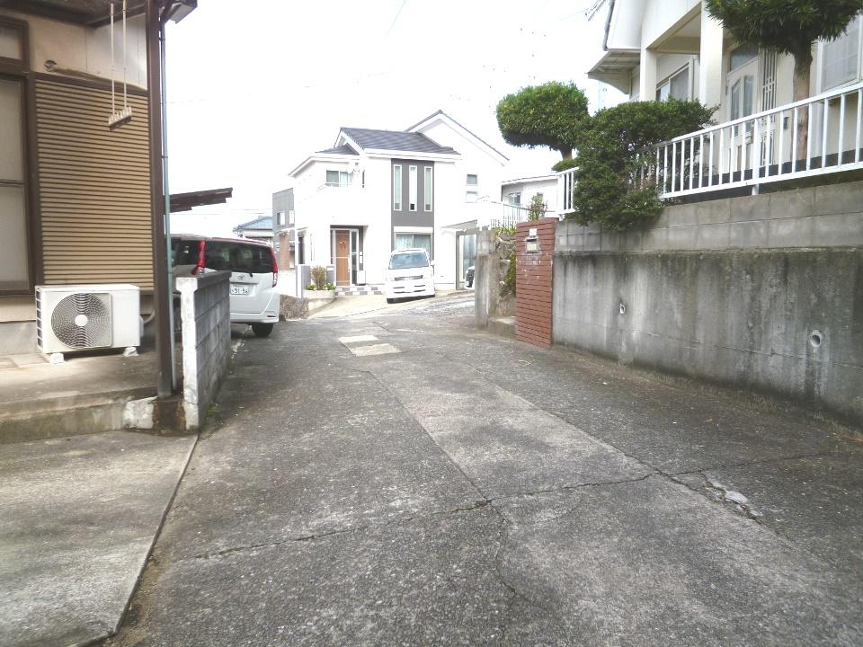 現地写真（前面道路含む）／接面道路