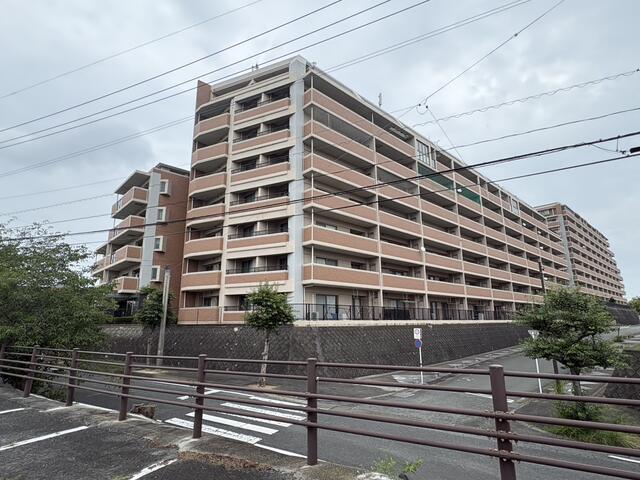 荒尾市緑ケ丘2丁目の中古マンション