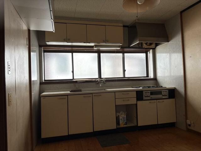 天草市亀場町食場｜中古一戸建の写真3