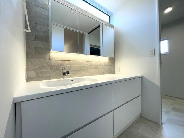 detached 熊本県菊池郡菊陽町大字原水 地図を見る