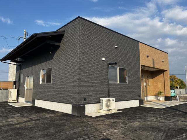 宇土市走潟町｜店舗事務所の写真1