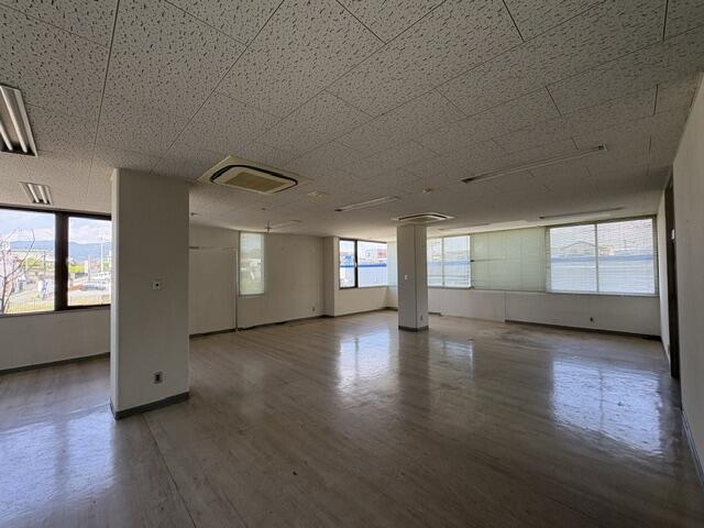 玉名市中｜ビルの写真8