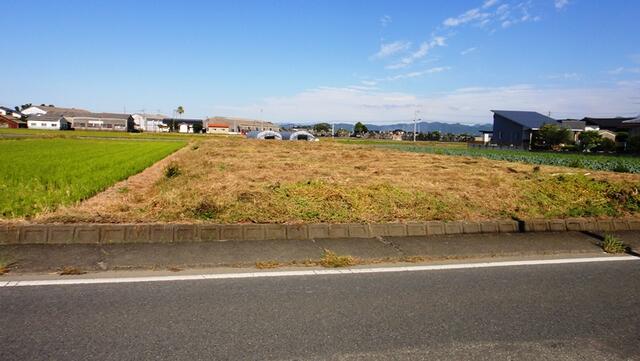 八代市鏡町芝口｜售地的照片2