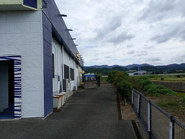 天草郡苓北町志岐｜店舗の写真3