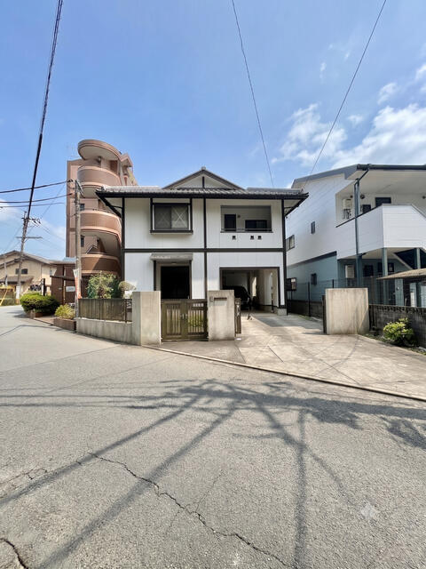 熊本市中央区黒髪4丁目｜中古一戸建の写真1